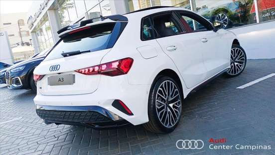 AUDI-RS3-2025