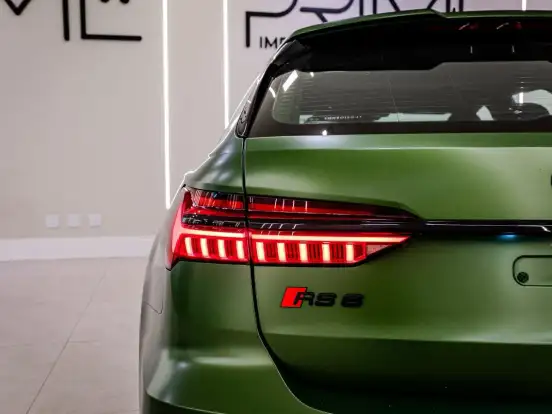 AUDI-RS6-4.0 AVANT V8 TWINTURBO MHEV TIPTRONIC AUDI-RS6-2021