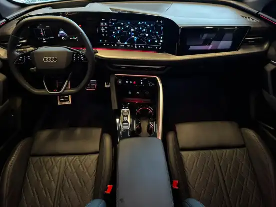 AUDI-SQ5-2025