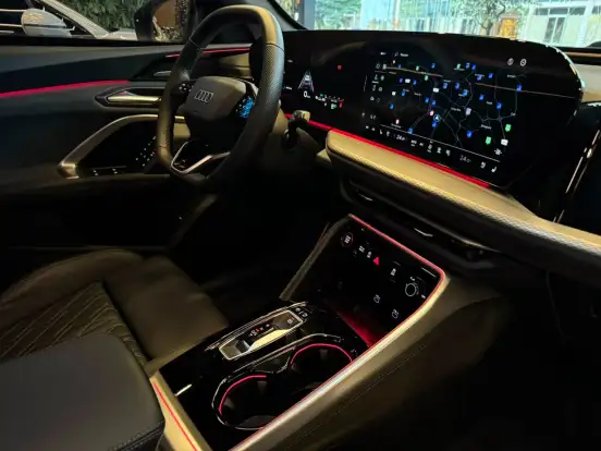 AUDI-SQ5-2025