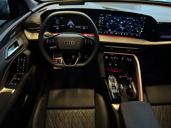 AUDI-SQ5-2025