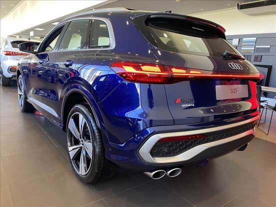 AUDI-SQ5-3.0 V6 TFSI GASOLINA QUATTRO S TRONIC AUDI-SQ5-2025