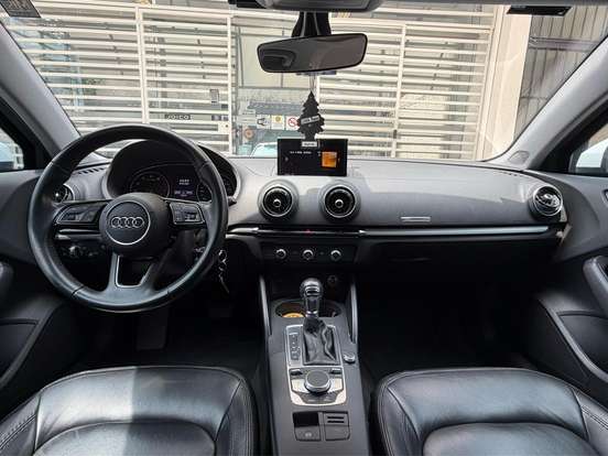 AUDI-A3-1.4 TFSI SEDAN ATTRACTION 16V FLEX 4P TIPTRONIC AUDI-A3-2018