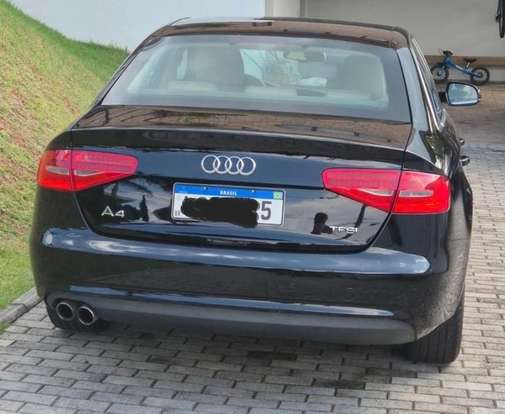 AUDI-A4-2015
