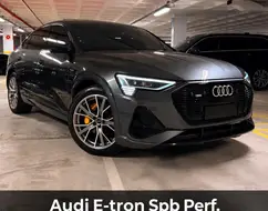 AUDI E-TRON ELÉTRICO SPORTBACK PERFORMANCE QUATTRO AUDI E-TRON ELÉTRICO SPORTBACK PERFORMANCE QUATTRO