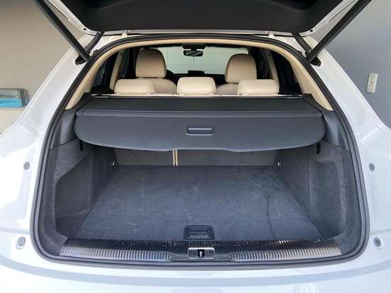AUDI-Q3-2018