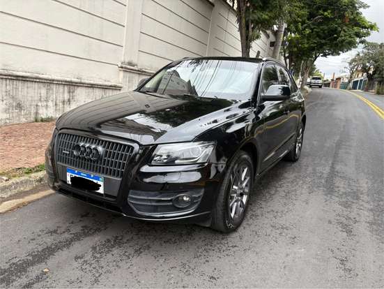 AUDI-Q5-2010