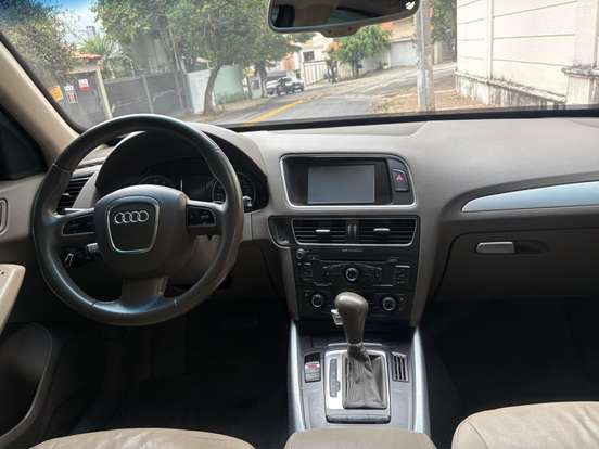 AUDI-Q5-2.0 TFSI AMBIENTE 16V 211CV GASOLINA 4P AUTOMÁTICO AUDI-Q5-2010