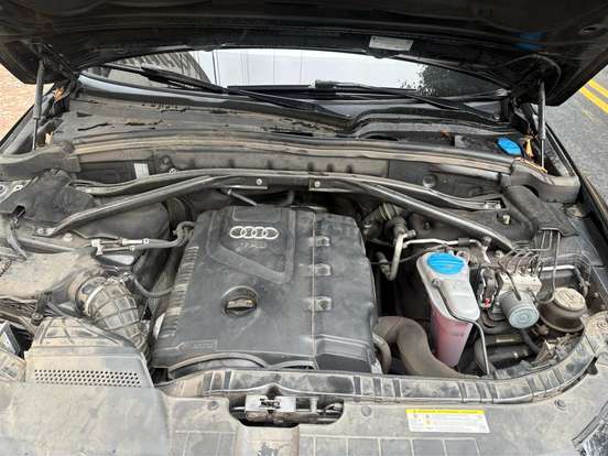 AUDI-Q5-2.0 TFSI AMBIENTE 16V 211CV GASOLINA 4P AUTOMÁTICO AUDI-Q5-2010
