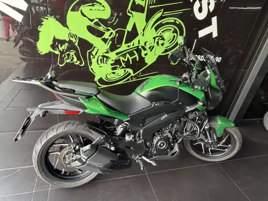 BAJAJ-DOMINAR 400-2025