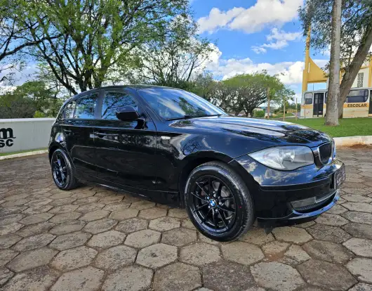 BMW-118i-2.0 TOP HATCH 16V GASOLINA 4P AUTOMÁTICO BMW-118i-2009
