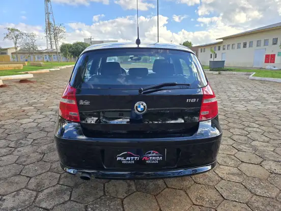 BMW-118i-2.0 TOP HATCH 16V GASOLINA 4P AUTOMÁTICO BMW-118i-2009