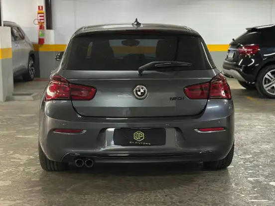 BMW-120i-2015