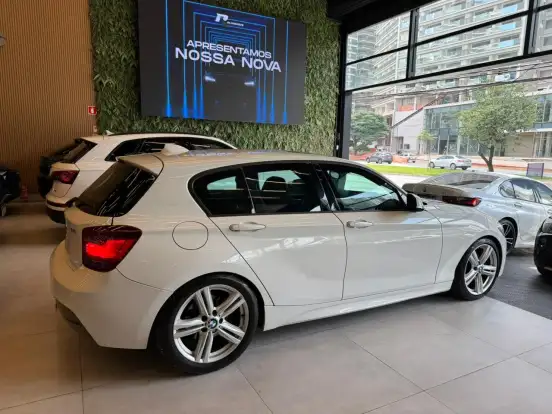 BMW-125i-2.0 M SPORT 16V GASOLINA 4P AUTOMÁTICO BMW-125i-2014