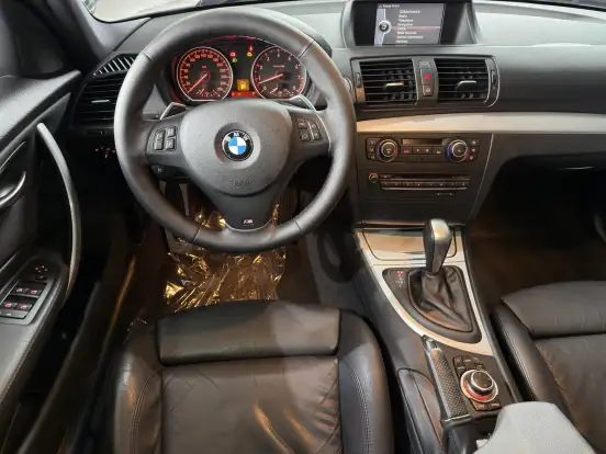 BMW-130i-2011
