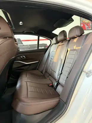 BMW-320i-2025