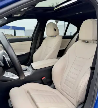 BMW-320i-2023
