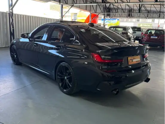 BMW-320i-2.0 16V TURBO FLEX M SPORT AUTOMÁTICO BMW-320i-2022