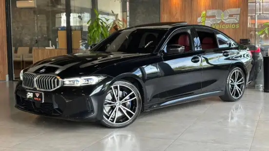 BMW-320i-2023