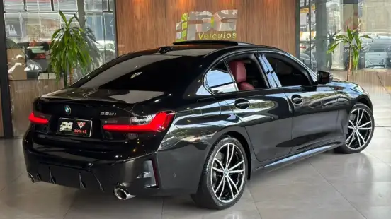 BMW-320i-2023