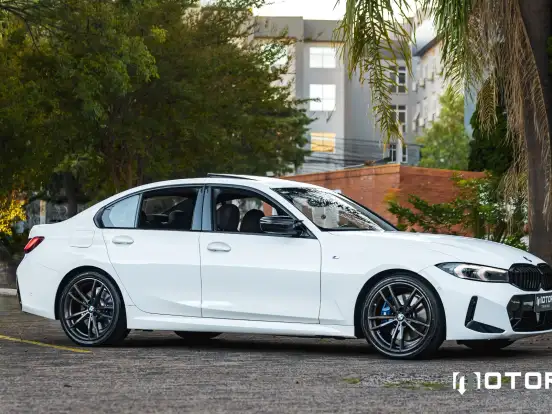 BMW-320i-2.0 16V TURBO FLEX M SPORT AUTOMÁTICO BMW-320i-2023
