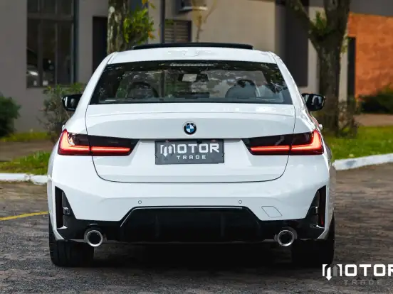 BMW-320i-2.0 16V TURBO FLEX M SPORT AUTOMÁTICO BMW-320i-2023