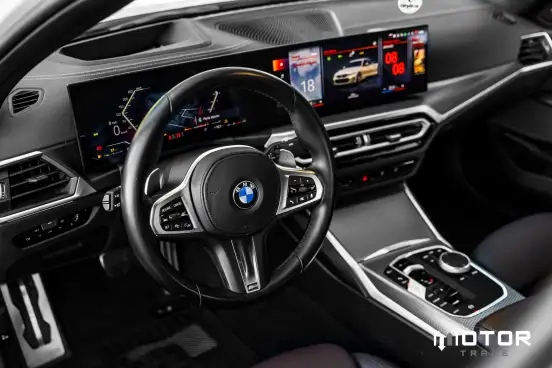 BMW-320i-2023