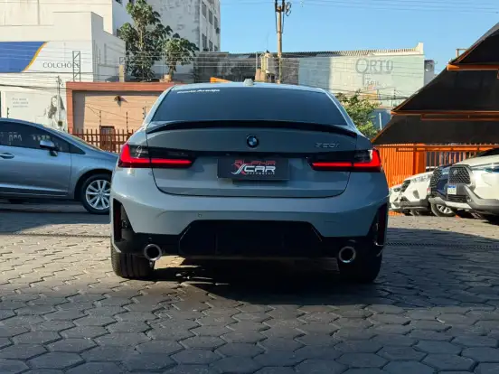 BMW-320i-2.0 16V TURBO FLEX M SPORT AUTOMÁTICO BMW-320i-2024