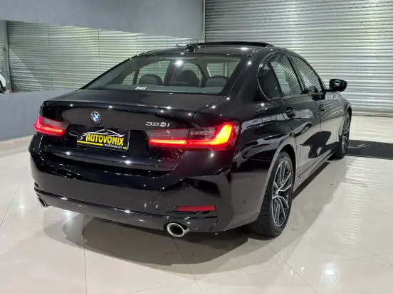 BMW-320i-2.0 16V TURBO FLEX SPORT GP AUTOMÁTICO BMW-320i-2023