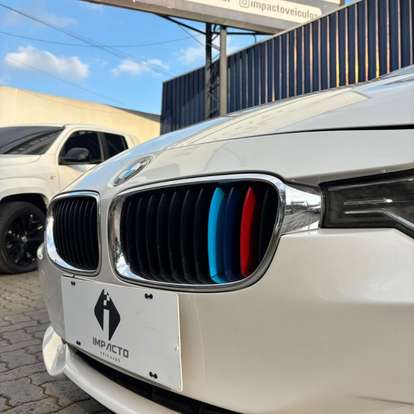 BMW-320i-2013