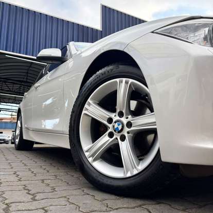 BMW-320i-2.0 16V TURBO ACTIVE FLEX 4P AUTOMÁTICO BMW-320i-2013