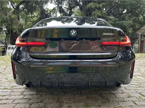 BMW-320i-2.0 16V TURBO FLEX M SPORT AUTOMÁTICO BMW-320i-2024