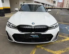BMW 320i 2.0 16V TURBO FLEX M SPORT AUTOMÁTICO BMW 320i 2.0 16V TURBO FLEX M SPORT AUTOMÁTICO