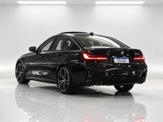 BMW-320i-2.0 16V TURBO FLEX M SPORT AUTOMÁTICO BMW-320i-2022