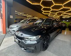 BMW 320i 2.0 16V TURBO FLEX M SPORT AUTOMÁTICO BMW 320i 2.0 16V TURBO FLEX M SPORT AUTOMÁTICO