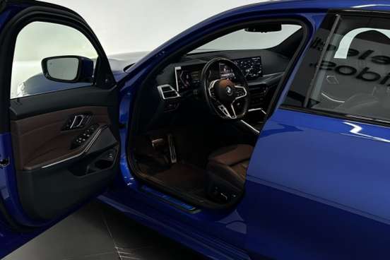 BMW-320i-2025