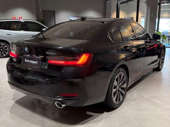 BMW-320i-2.0 16V TURBO FLEX SPORT GP AUTOMÁTICO BMW-320i-2024