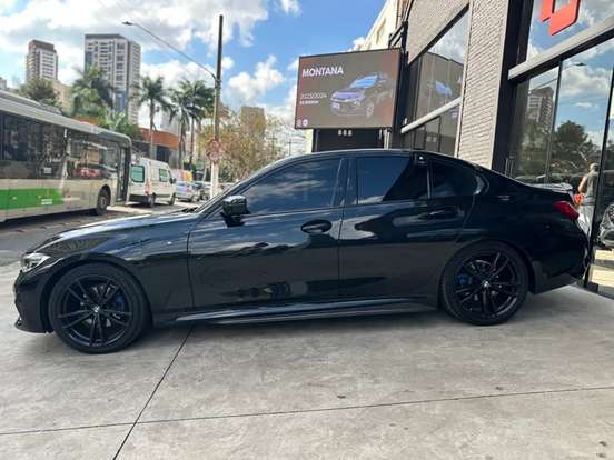 BMW-320i-2019