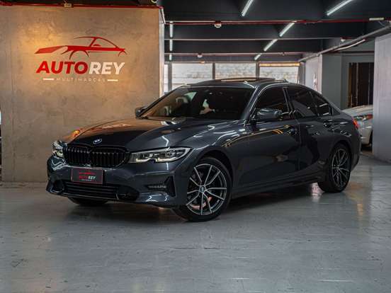BMW-320i-2019