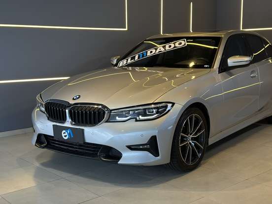 BMW-320i-2019