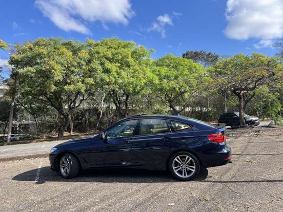 BMW-320i-2.0 GT SPORT 16V TURBO GASOLINA 4P AUTOMÁTICO BMW-320i-2015