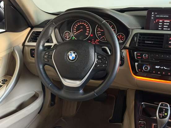 BMW-320i-2.0 M SPORT GP 16V TURBO ACTIVE FLEX 4P AUTOMÁTICO BMW-320i-2015
