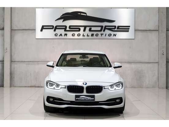 BMW-320i-2017