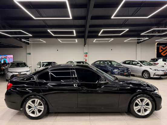 BMW-320i-2016