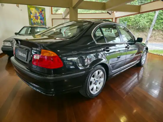 BMW-323i-2.5 COMFORT SEDAN 24V GASOLINA 4P AUTOMÁTICO BMW-323i-1999