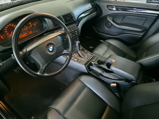 BMW-323i-2.5 COMFORT SEDAN 24V GASOLINA 4P AUTOMÁTICO BMW-323i-1999