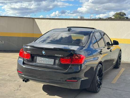 BMW-328i-2.0 SEDAN 16V GASOLINA 4P AUTOMÁTICO BMW-328i-2013