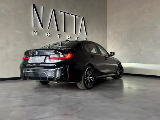BMW-330e-2.0 16V TURBO HÍBRIDO M SPORT AUTOMÁTICO BMW-330e-2023