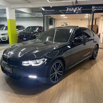 BMW-330e-2021