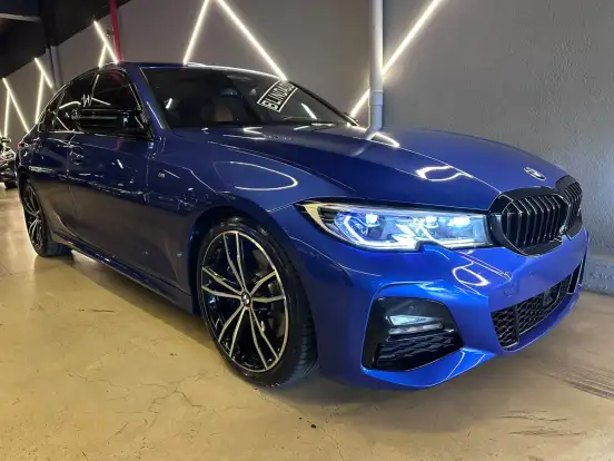 BMW-330i-2020